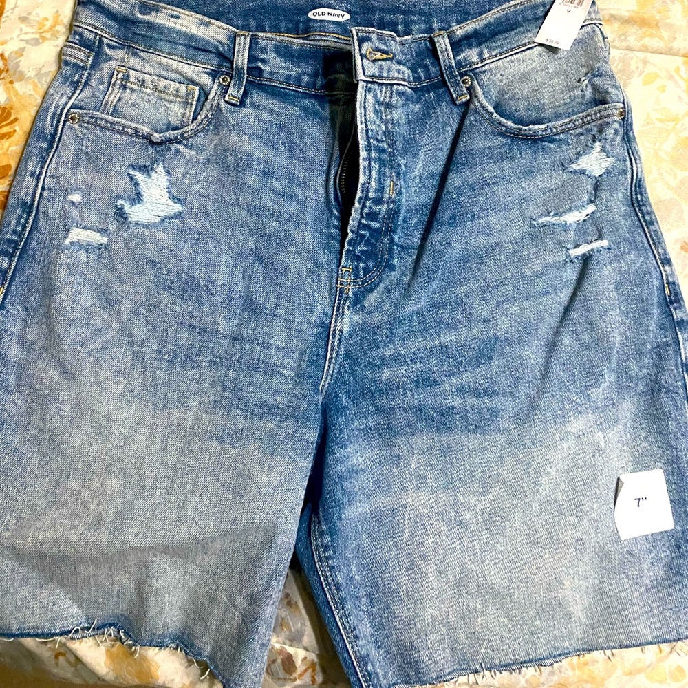 Old Navy 7” Seam Denim Distressed Bermuda Shorts